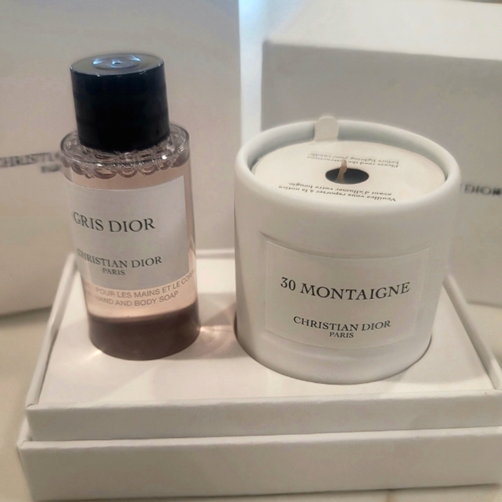 Dior Platinum Holiday Gift Set with Candle and Liquid Soap (not been opened).